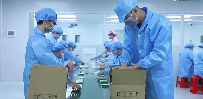 ​DIE „LETZTE VERTEIDIGUNGSLINIE“, BEVOR DAS PRODUKT DAS FABRIK VERLÄSST